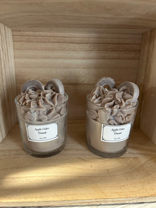 Apple Cider Doughnut candle